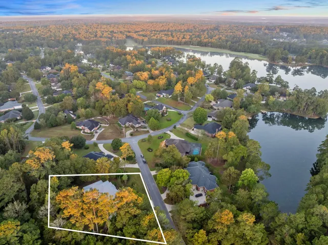 $999,900 | 8846 Glen Abby Drive, Tallahassee, FL 32312