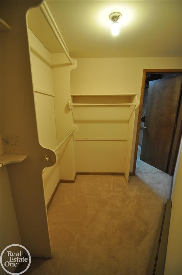 2509 Munster Road Rochester Hills, MI 48309 - Photo 20 of 31