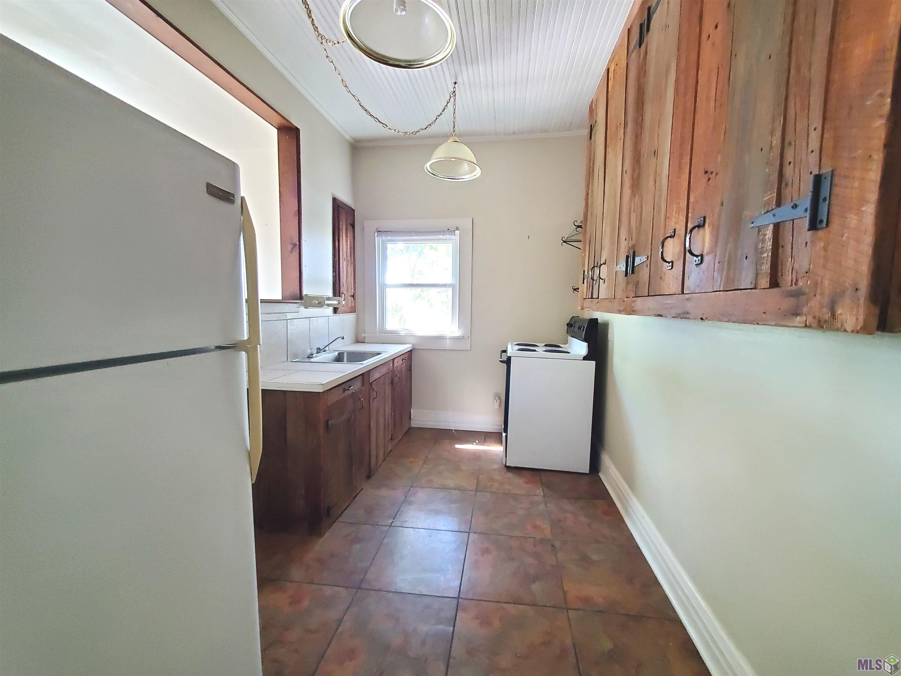 415 Europe Street, Unit 5 Baton Rouge, LA 70802 - Photo 3 of 9