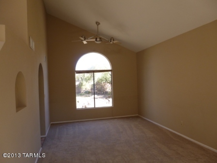 8776 North Maple Ridge Place Tucson, AZ 85743 - Photo 2 of 16 Gallery Image 2