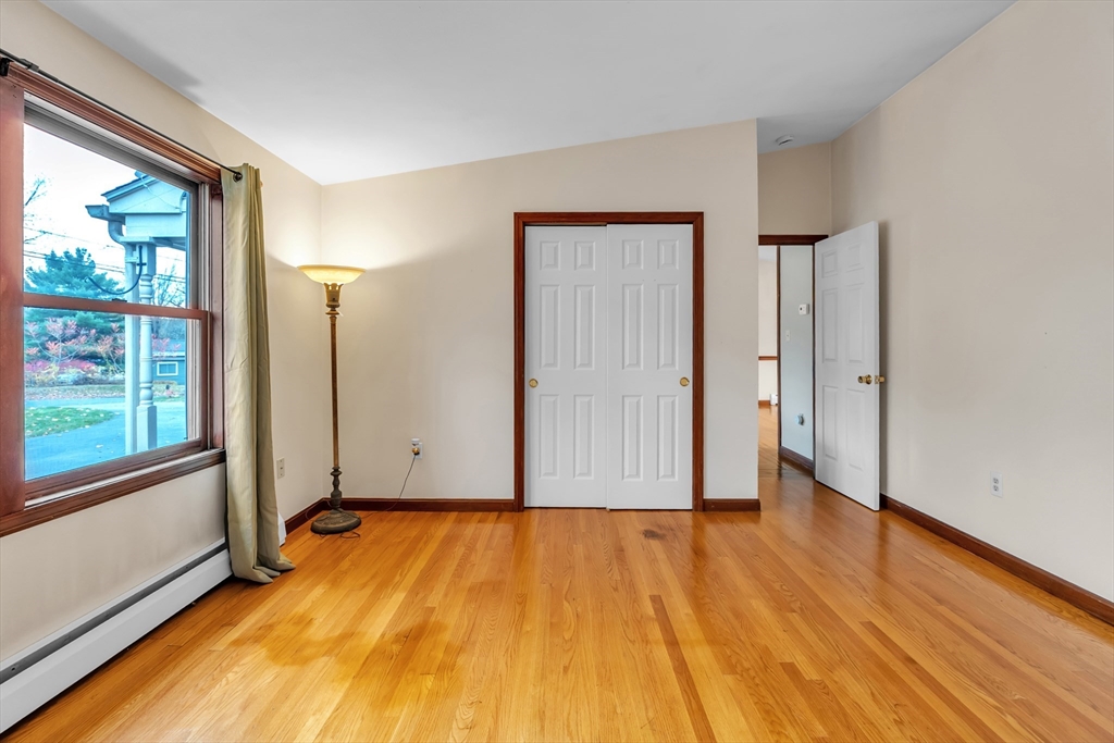 7 Hisgen Road Holland, MA 01521 - Photo 15 of 40 Gallery Image 15