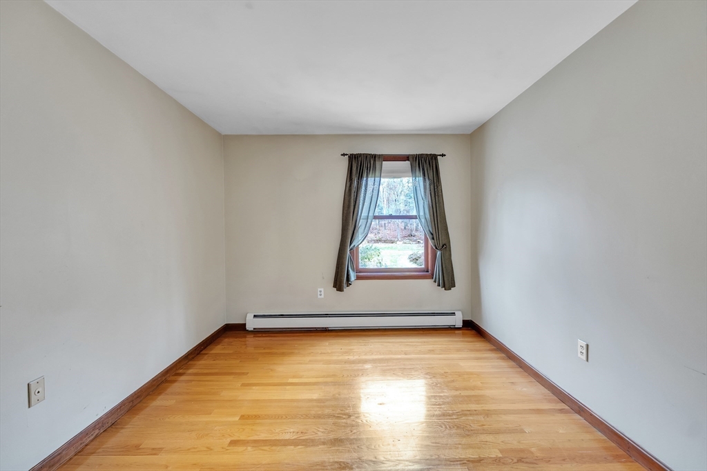 7 Hisgen Road Holland, MA 01521 - Photo 24 of 40 Gallery Image 24