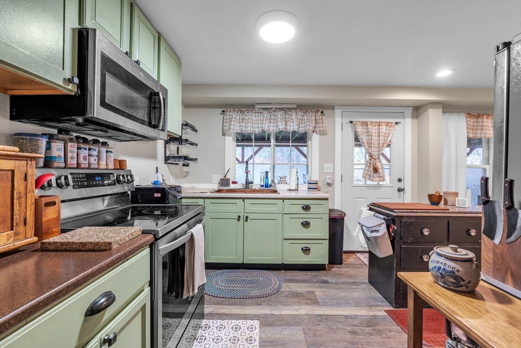 7 Hisgen Road Holland, MA 01521 - Photo 32 of 40 Gallery Image 32