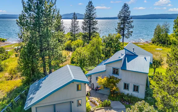 $1,449,000 | 5323 Highway 147, Lake Almanor, CA 96137