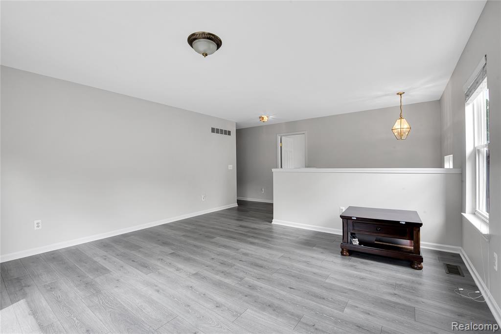 3454 Everett Drive Rochester Hills, MI 48307 - Photo 24 of 53