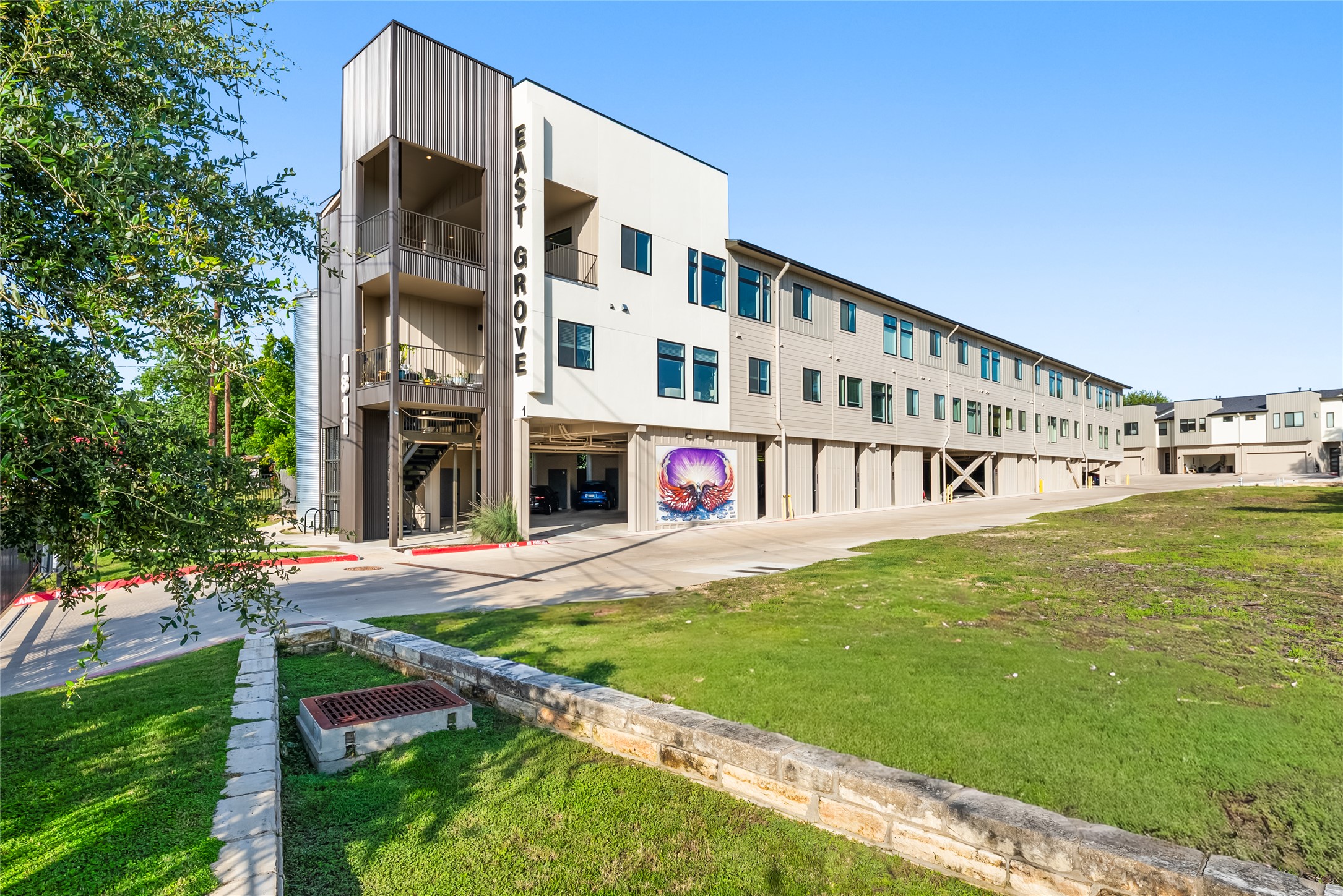 1811 Webberville Road, Unit 1209 Austin, TX 78721 - Photo 2 of 30