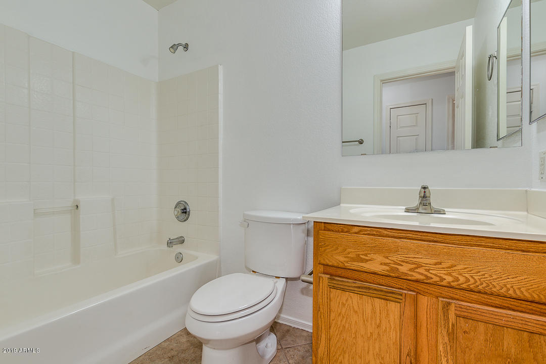 6626 West Riva Road Phoenix, AZ 85043 - Photo 22 of 34 26-Riva