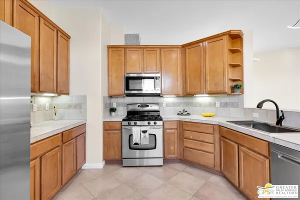 $850,000 | 2222 Wayne Road, Palm Springs, CA 92262
