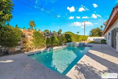 $850,000 | 2222 Wayne Road, Palm Springs, CA 92262