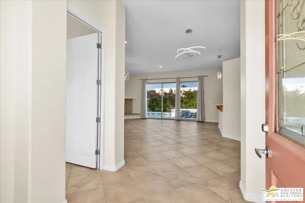 $850,000 | 2222 Wayne Road, Palm Springs, CA 92262