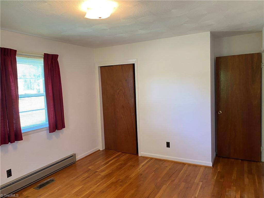 181 Circleview Road Mount Airy, NC 27030 - Photo 14 of 30 Gallery Image 14