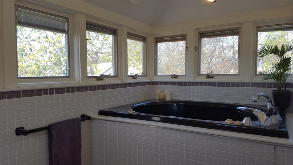 9 Dunstable Road Cambridge, MA 02138 - Photo 14 of 23 Gallery Image 14