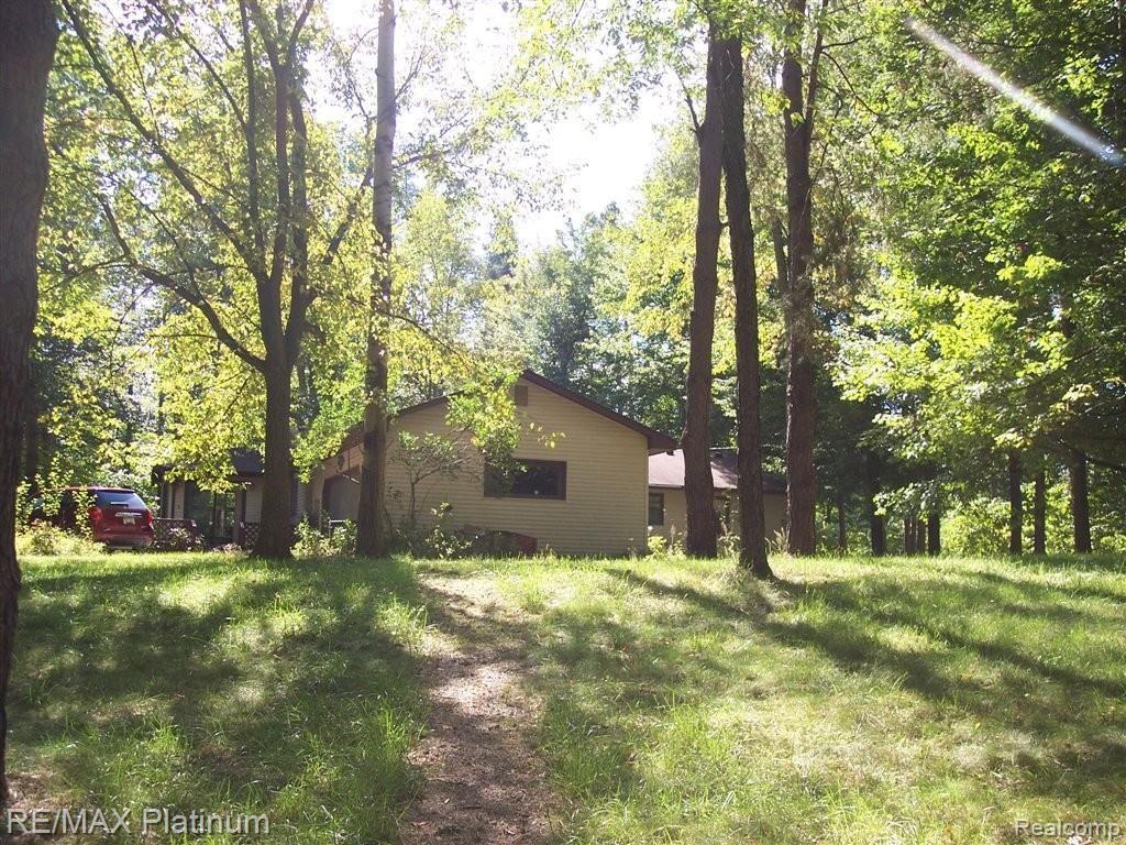 4107 Center Road Linden, MI 48451 - Photo 33 of 40 ON-HILL-SIDEJPG