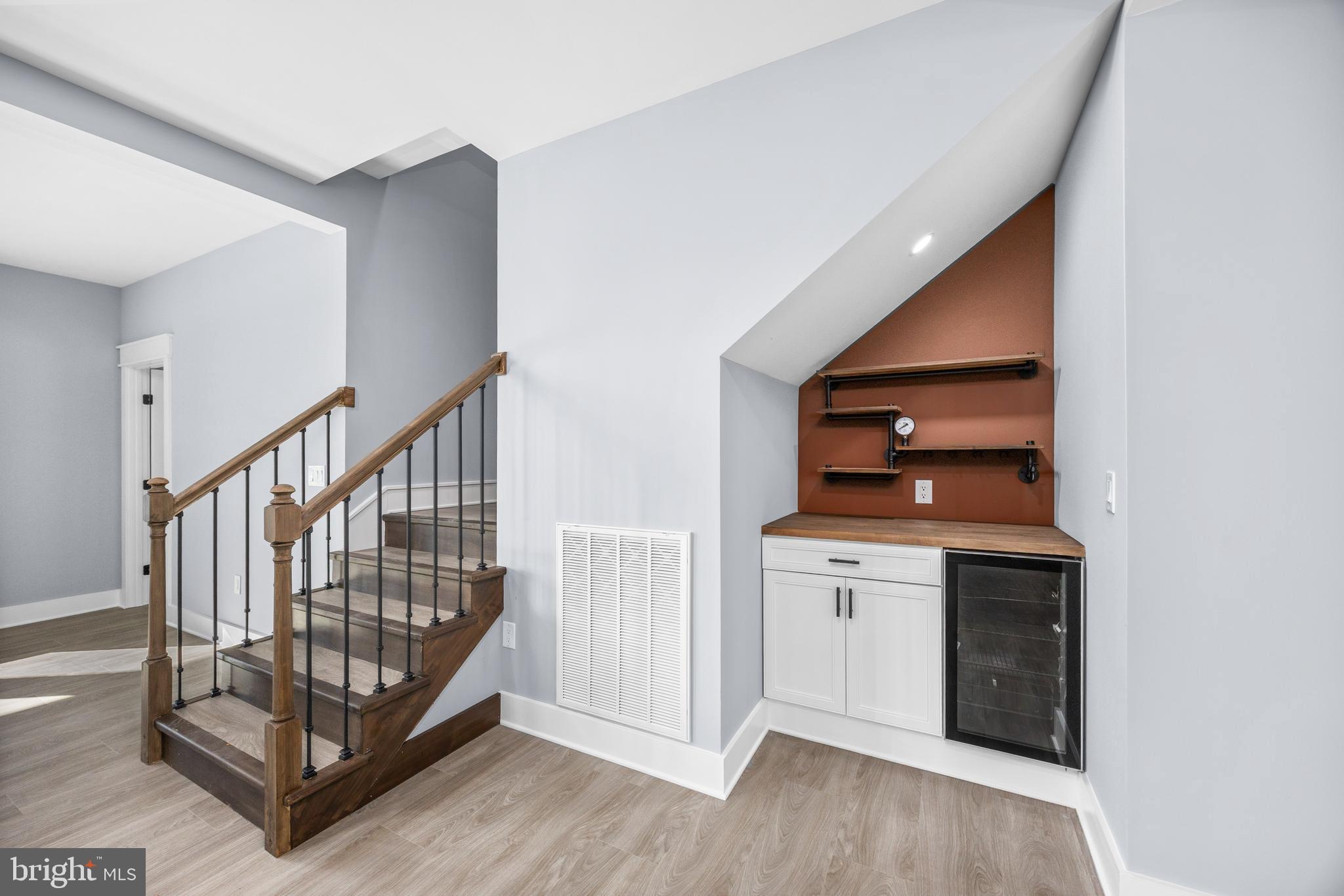 5692 King Stuart Drive Salisbury, MD 21801 - Photo 15 of 82 a view of a hallway with entryway