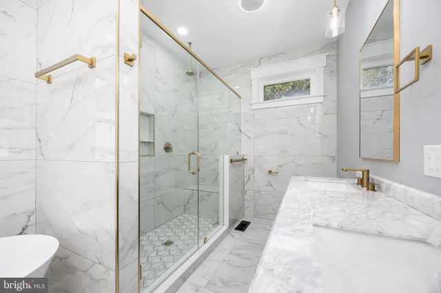 $2,995 | 5692 King Stuart Drive, Salisbury, MD 21801