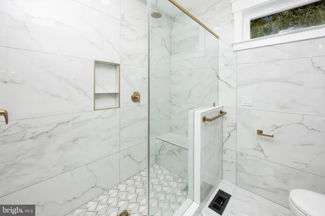 $2,995 | 5692 King Stuart Drive, Salisbury, MD 21801