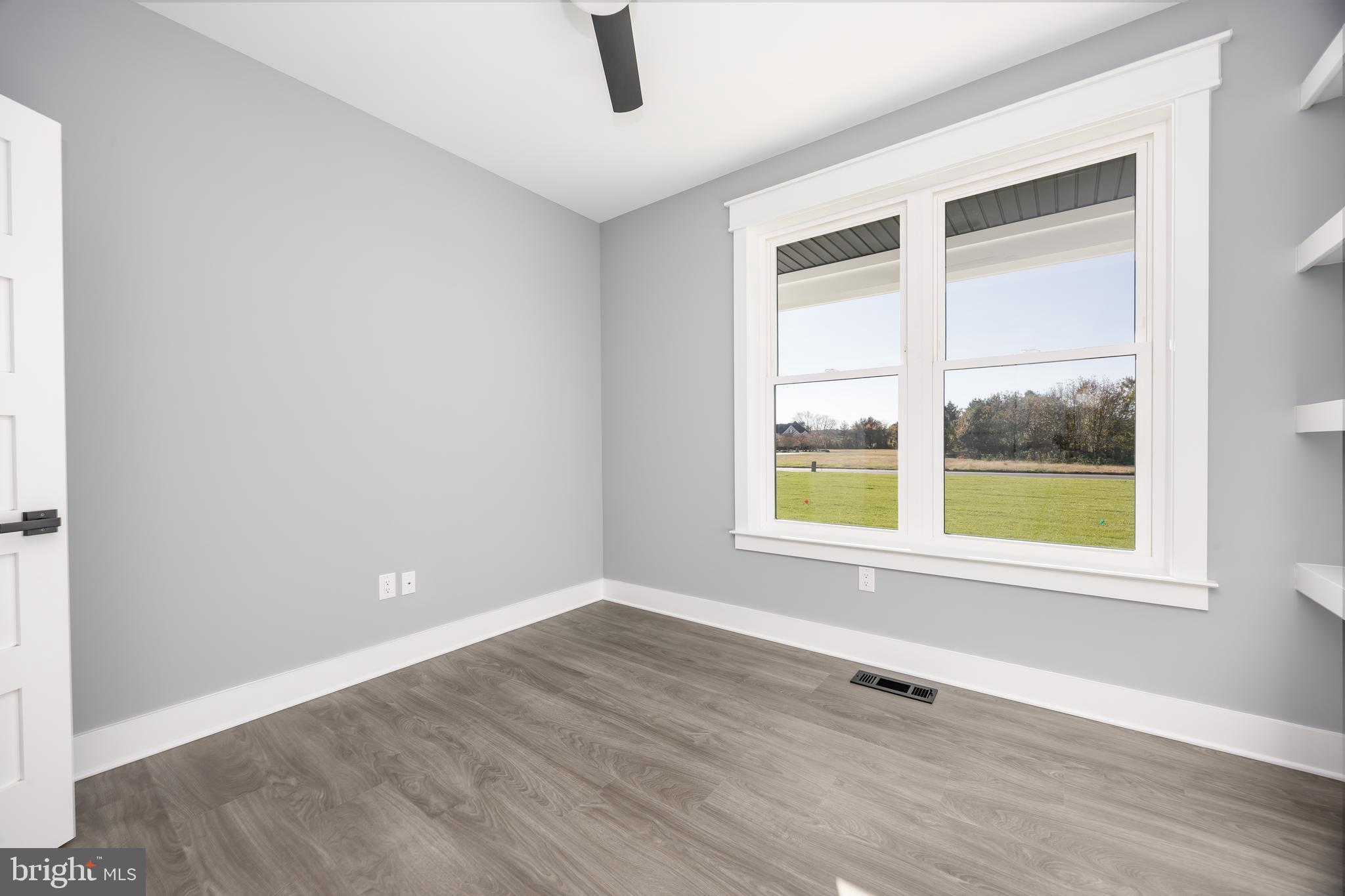 5692 King Stuart Drive Salisbury, MD 21801 - Photo 60 of 82 an empty room with a window