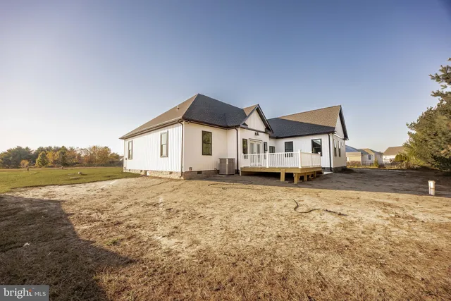 $2,995 | 5692 King Stuart Drive, Salisbury, MD 21801