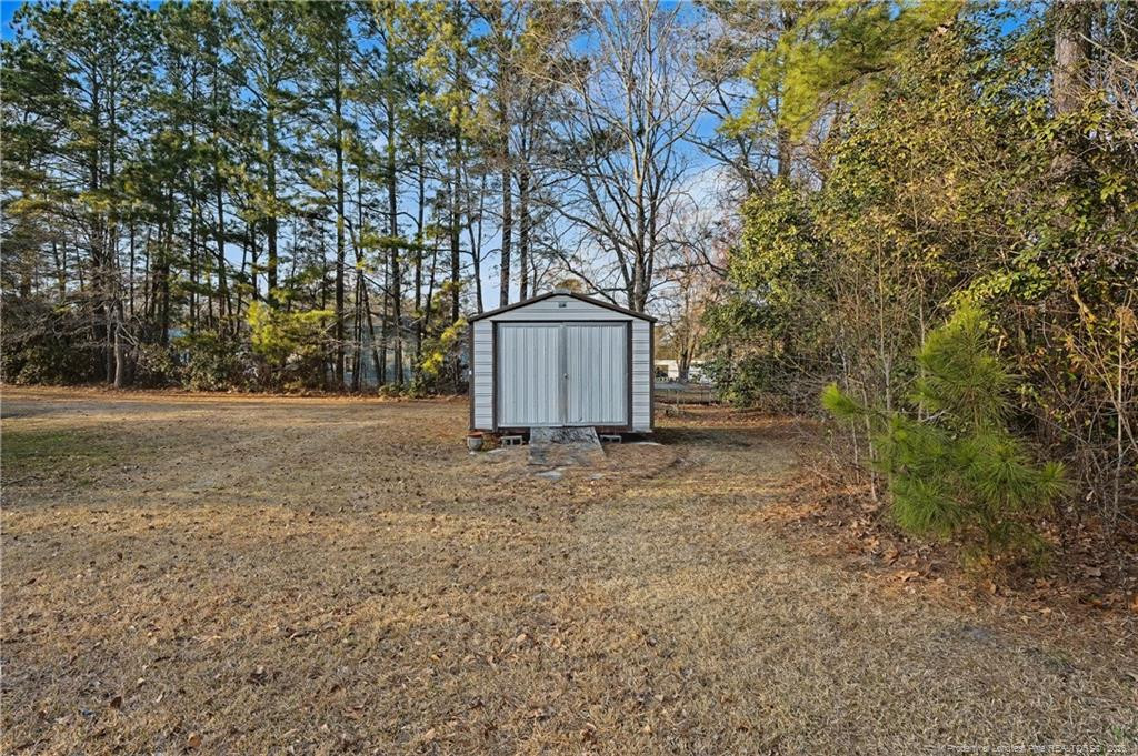 347 Forest Road Lumberton, NC 28358 - Photo 8 of 45