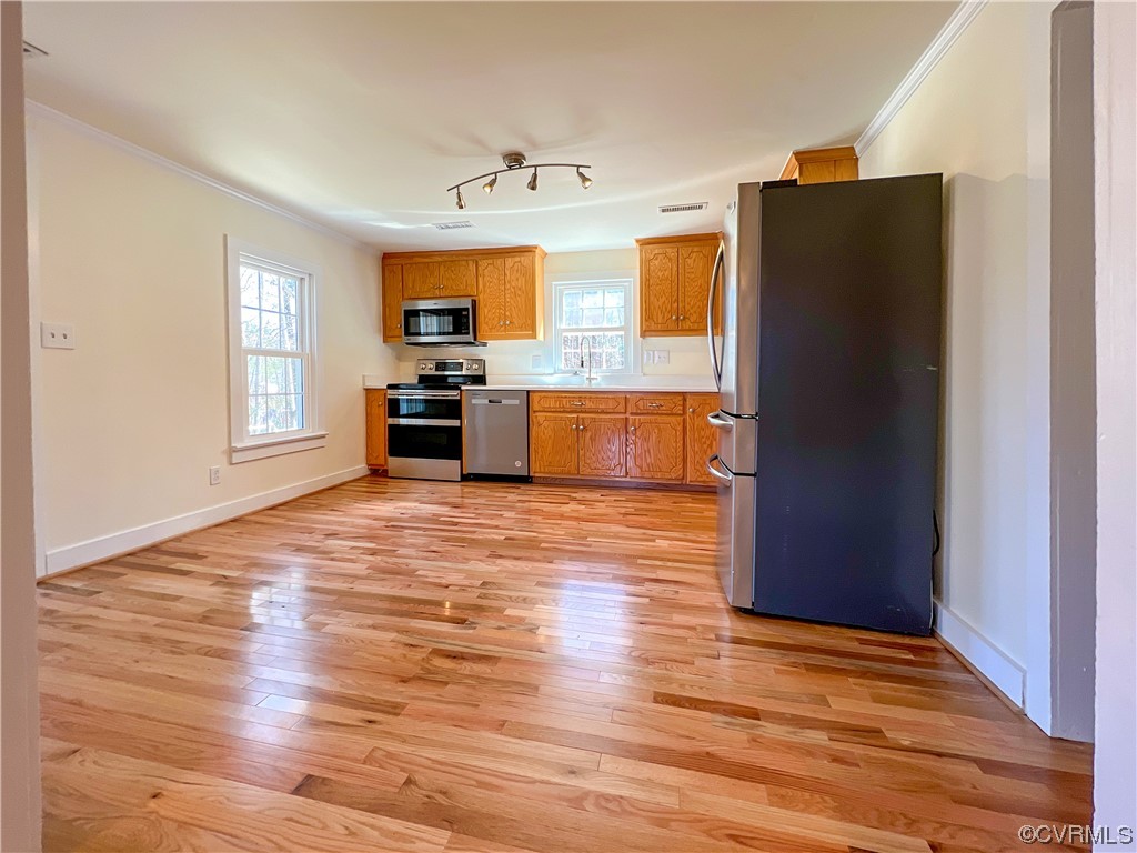 8817 Squirrel Level Road Petersburg, VA 23803 - Photo 3 of 15 Gallery Image 3