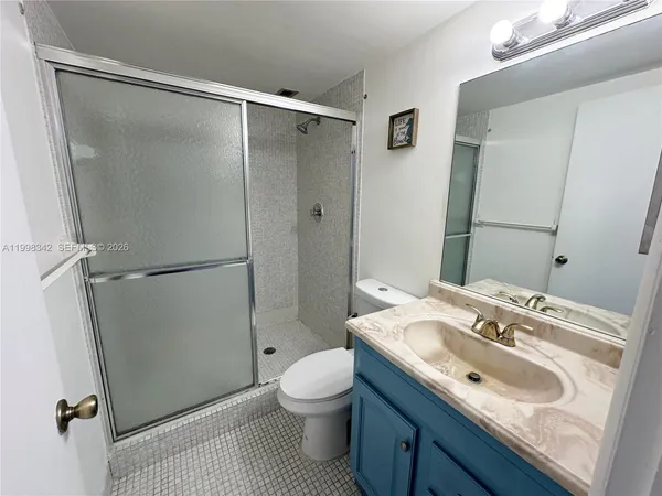 $2,900 | 3800 South Ocean Drive, Unit 611, Hollywood, FL 33019
