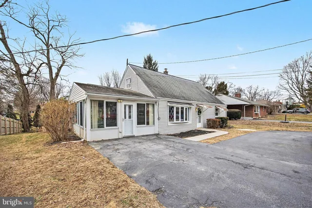 $270,000 | 1412 Ford Avenue, Harrisburg, PA 17109