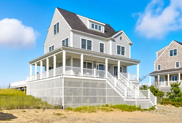 $3,200,000 | 114 Salt Marsh Road, East Sandwich, MA 02537