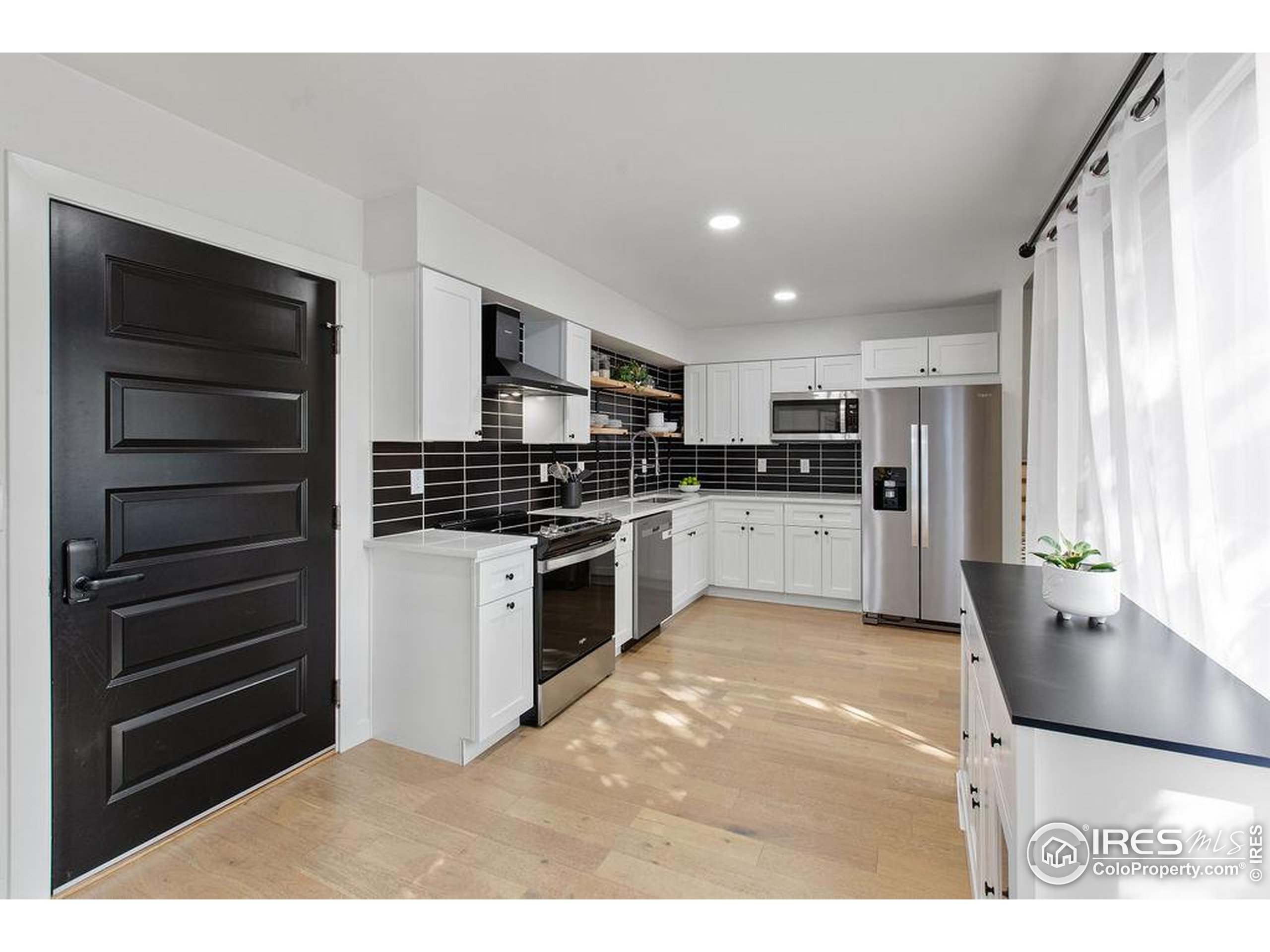 2718 Dunbar Avenue Fort Collins, CO 80526 - Photo 16 of 50