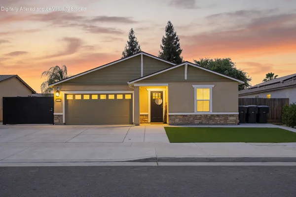 $445,000 | 2611 South Spruce Street, Visalia, CA 93292