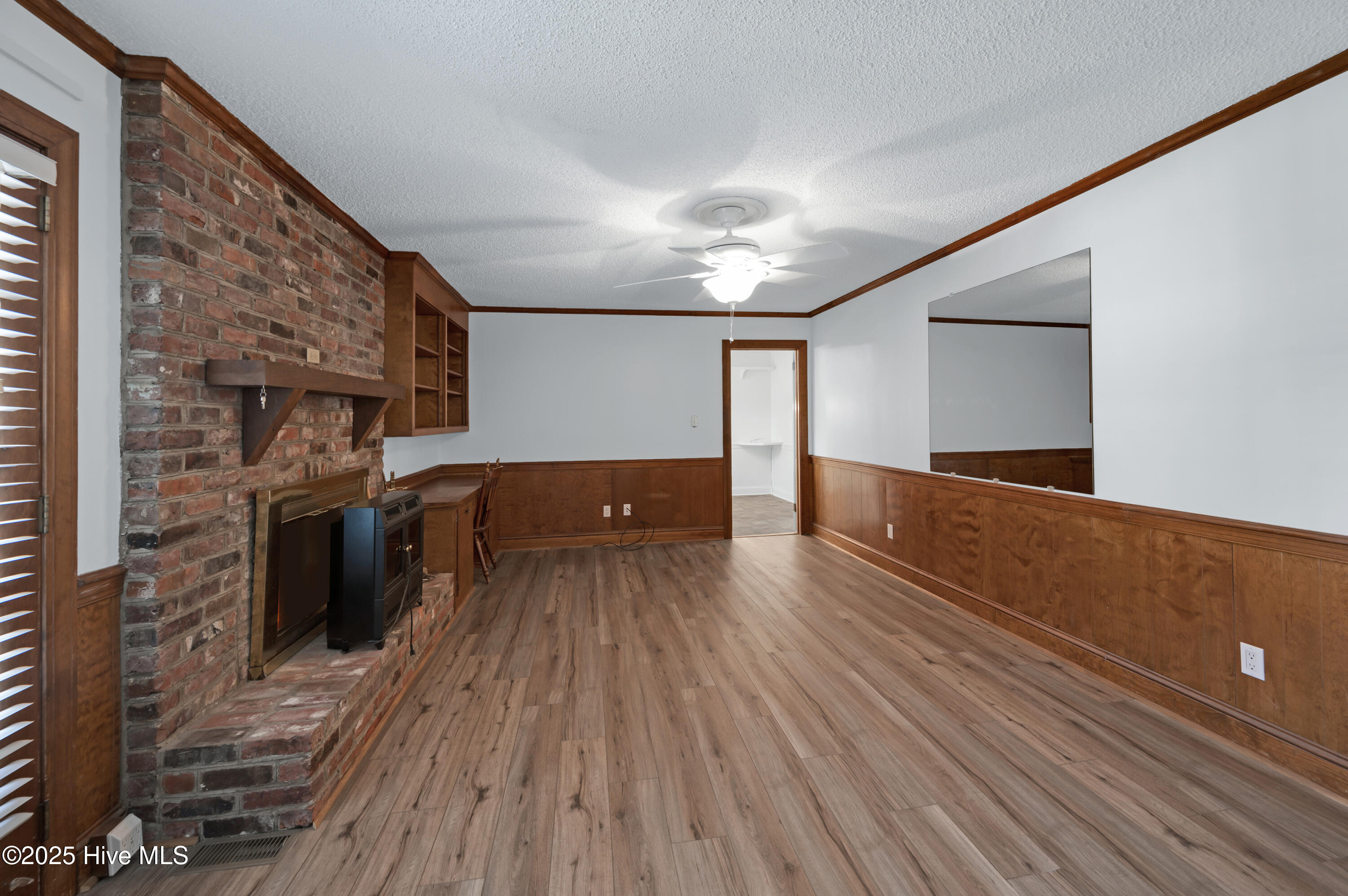 311 Prince Road Greenville, NC 27858 - Photo 34 of 52 3rd view of Great-room 19'-9"x12'-5"