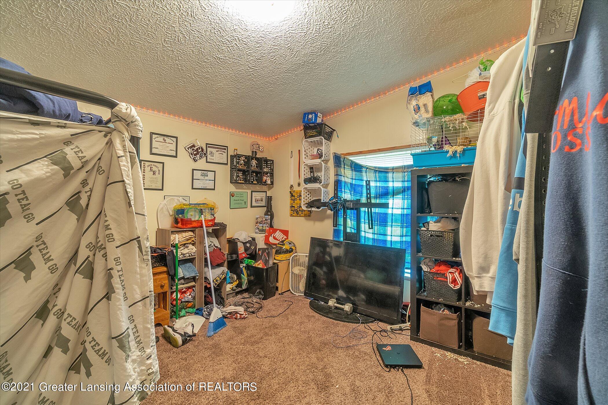 5416 Hughes Road Lansing, MI 48911 - Photo 16 of 24 16-5416 Hughes Rd-Windowstill Real Estat
