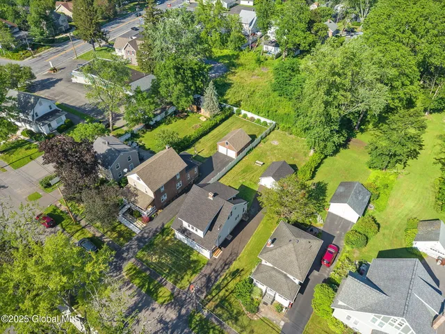 $339,900 | 10 Lincoln Avenue, Bethlehem, NY 12054