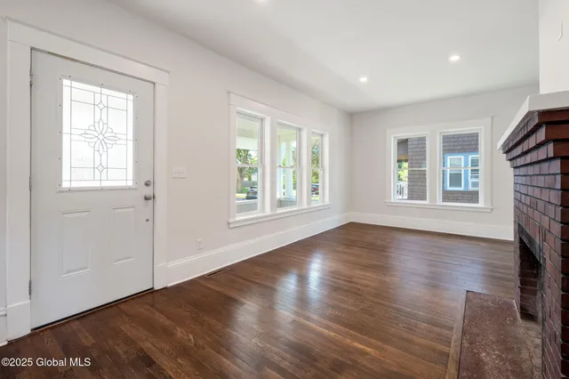 $339,900 | 10 Lincoln Avenue, Bethlehem, NY 12054