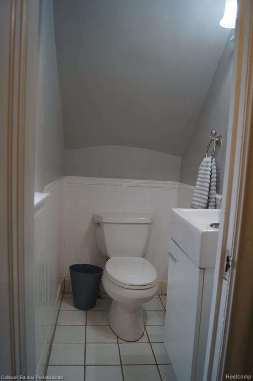 19440 Gainsborough Road Detroit, MI 48223 - Photo 7 of 47 Gallery Image 7