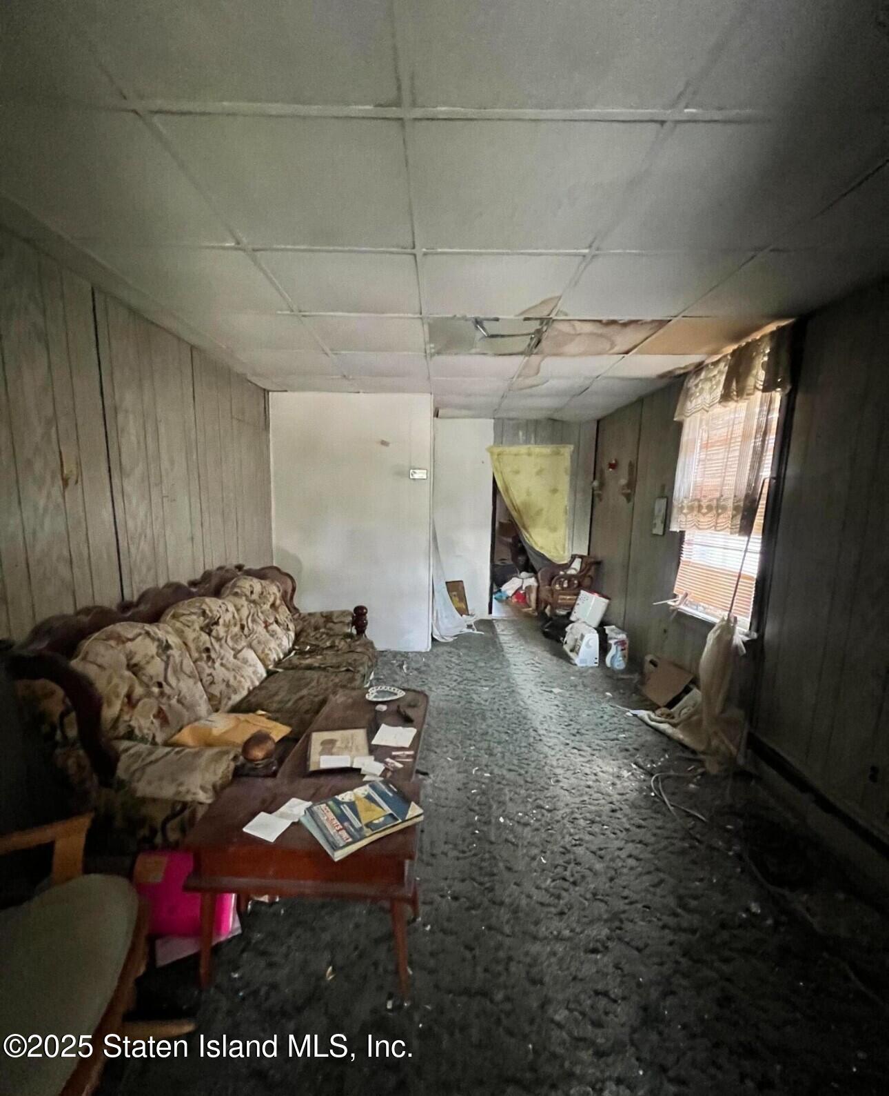 25 Benjamin Place Staten Island, NY 10303 - Photo 2 of 5 thumbnail_IMG_5948