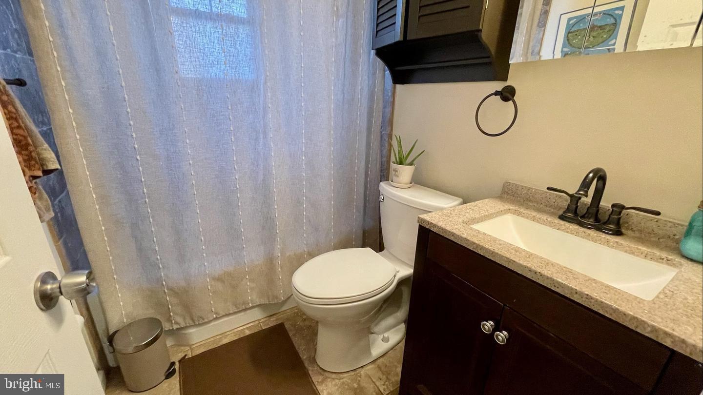 21 Overbrook Avenue Maple Shade, NJ 08052 - Photo 6 of 12