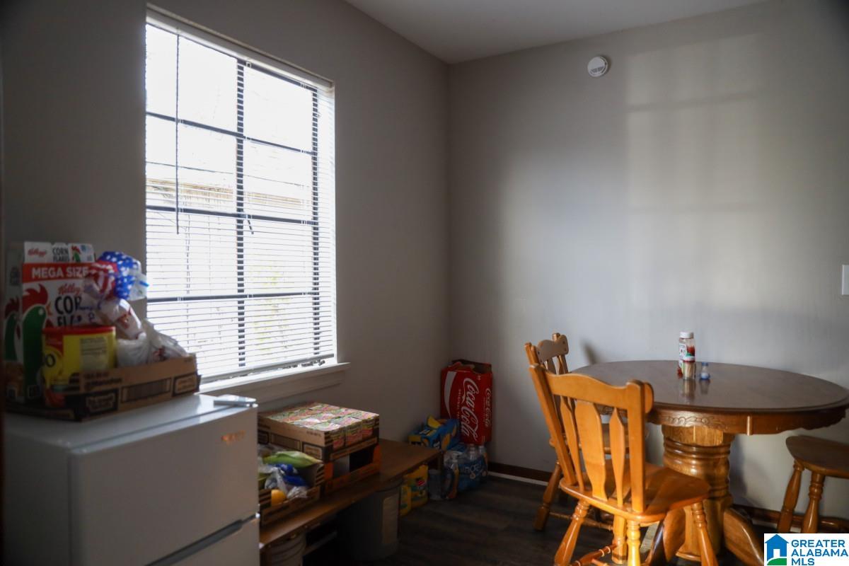 1021 14th Place Southwest Birmingham, AL 35211 - Photo 4 of 21