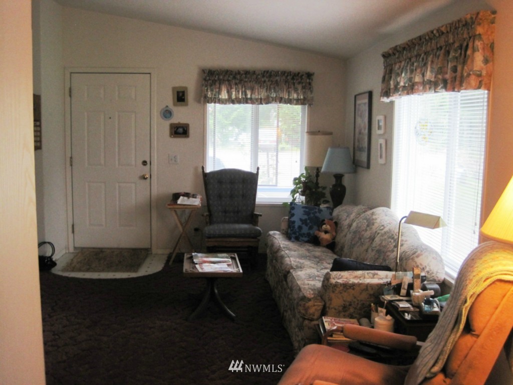 323 Port Hadlock Heights Road Port Hadlock, WA 98339 - Photo 4 of 15