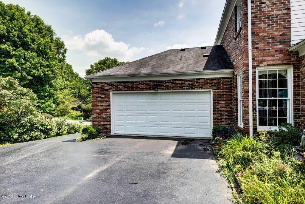 7509 Rockingham Road Prospect, KY 40059 - Photo 41 of 54 _ZEN4398_399_400_401_402