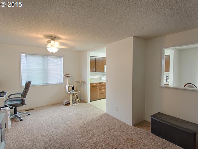 19340 Southwest Murphy Street Aloha, OR 97078 - Photo 6 of 16 Gallery Image 6