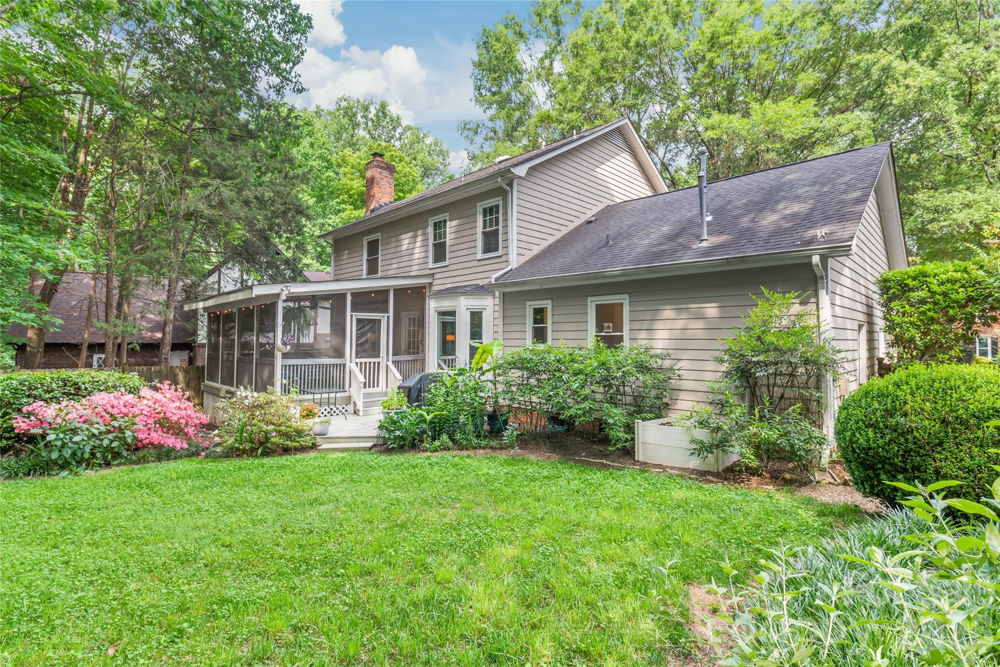 7022 Rocky Falls Road Charlotte, NC 28211 - Photo 5 of 44