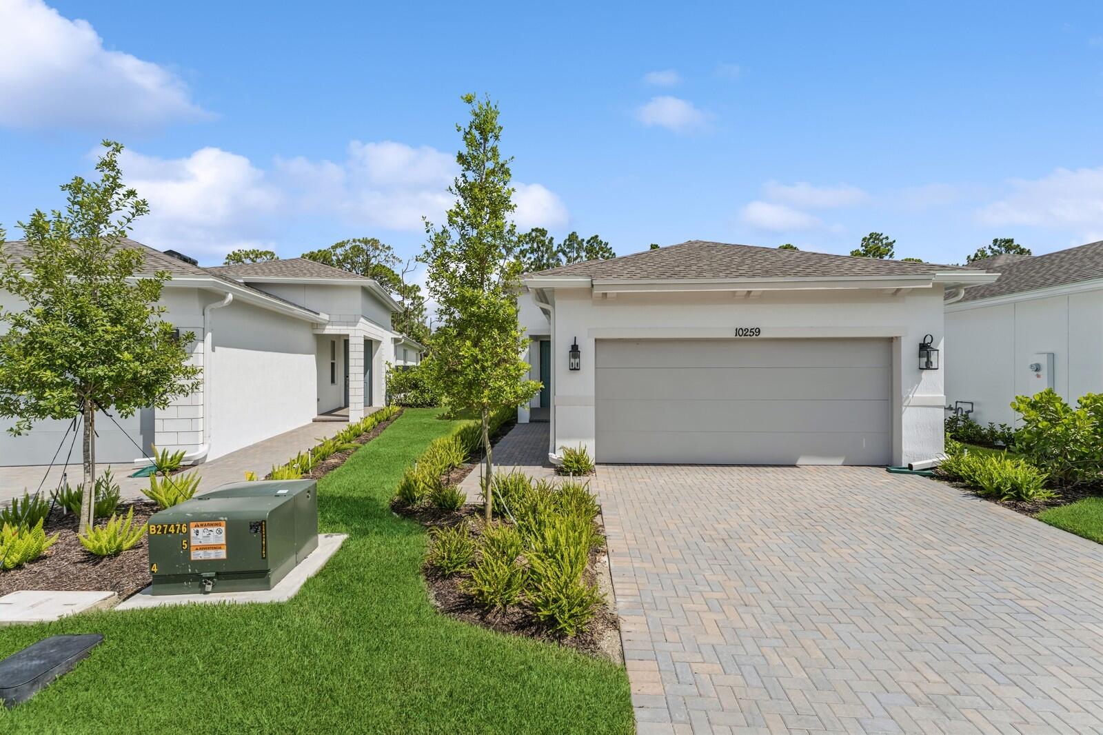 10259 Dreamweaver Road, Unit 31 Port St. Lucie, FL 34987 - Photo 2 of 45 Spring Lake IV Villa