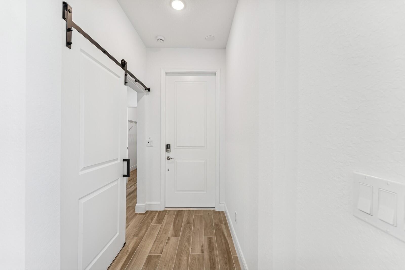 10259 Dreamweaver Road, Unit 31 Port St. Lucie, FL 34987 - Photo 5 of 45 Foyer