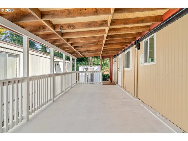 $79,000 | 17125 Southeast 82nd Drive, Unit 62, Clackamas, OR 97015