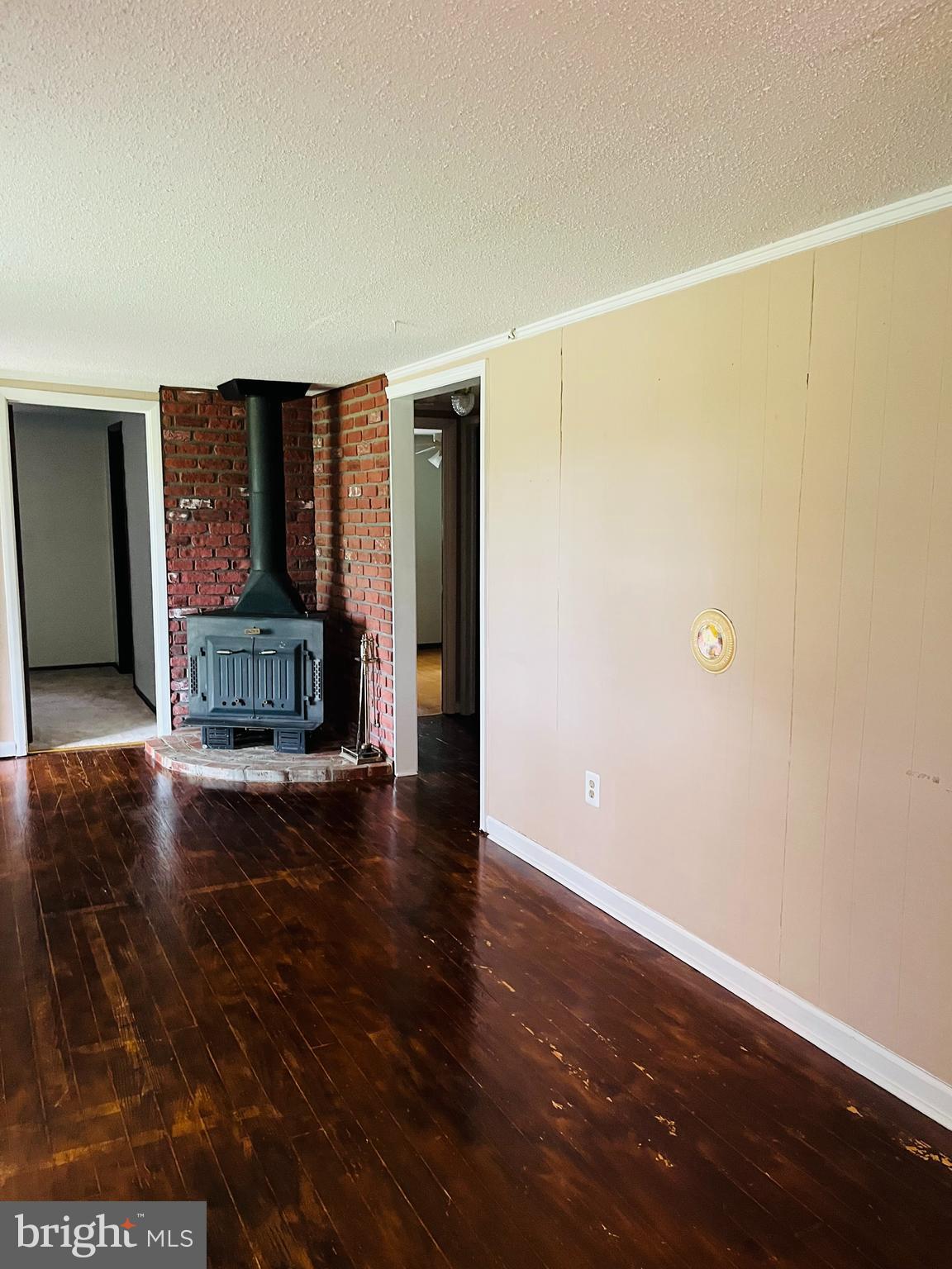 9806 Brock Road Spotsylvania, VA 22553 - Photo 9 of 15 Interior