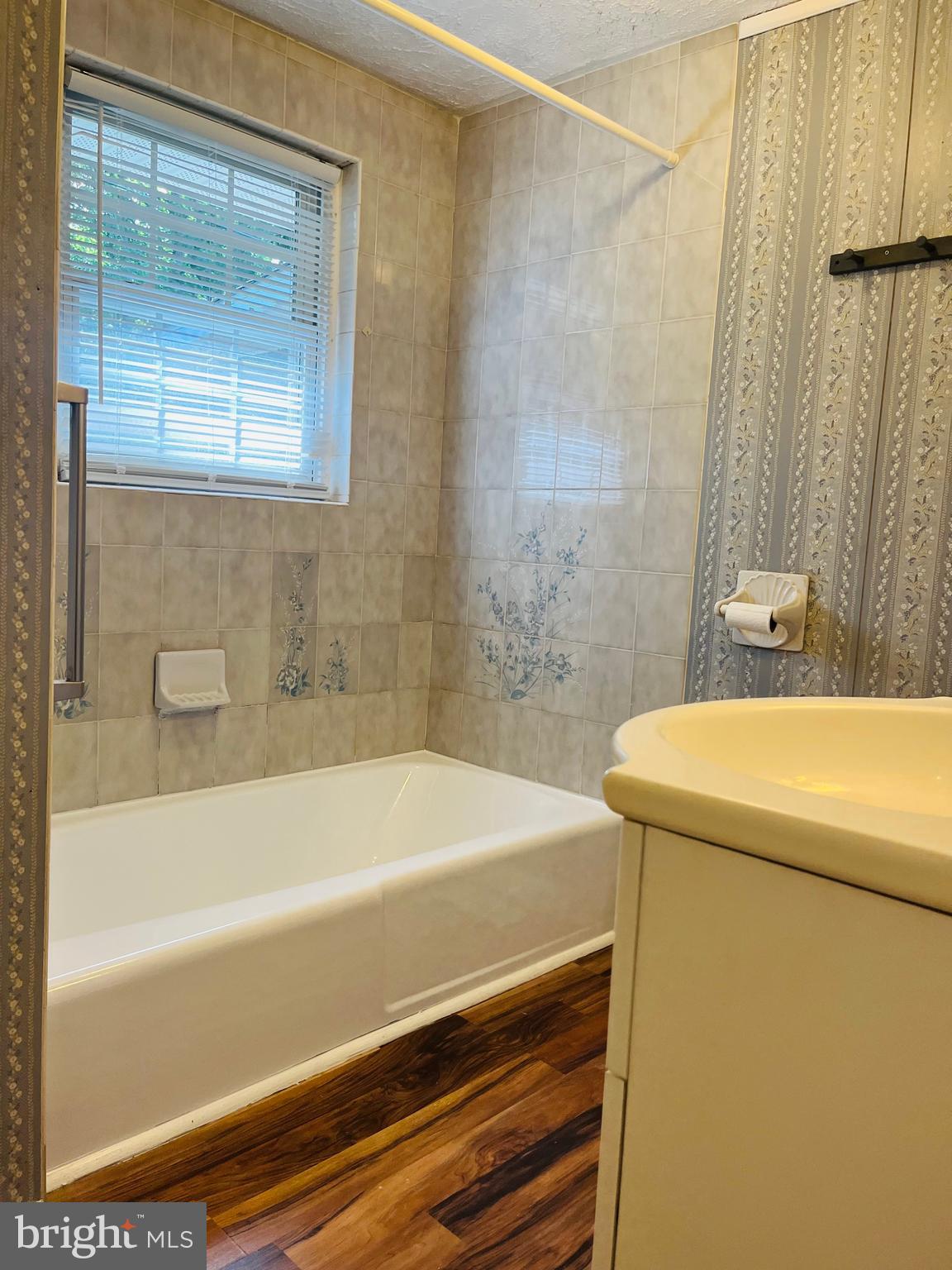 9806 Brock Road Spotsylvania, VA 22553 - Photo 10 of 15 Bathroom