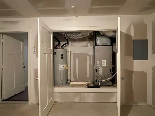 $1,650 | 21155 Gosling Road, Unit 49C, Spring, TX 77388