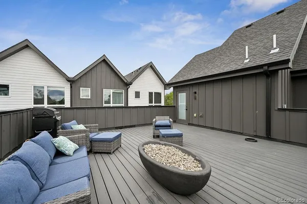 $3,200 | 1592 Ames Street, Lakewood, CO 80214