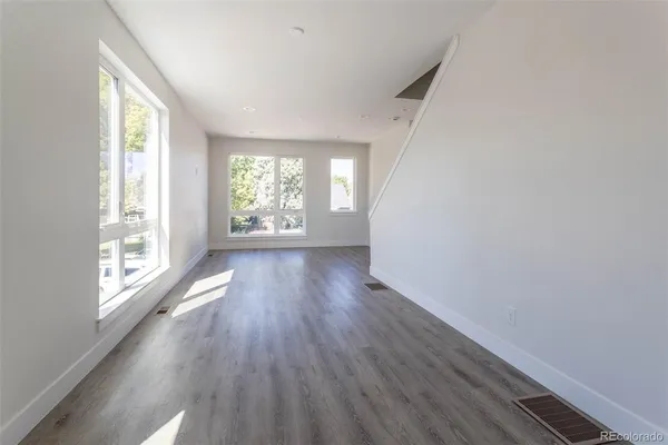 $3,500 | 1592 Ames Street, Lakewood, CO 80214