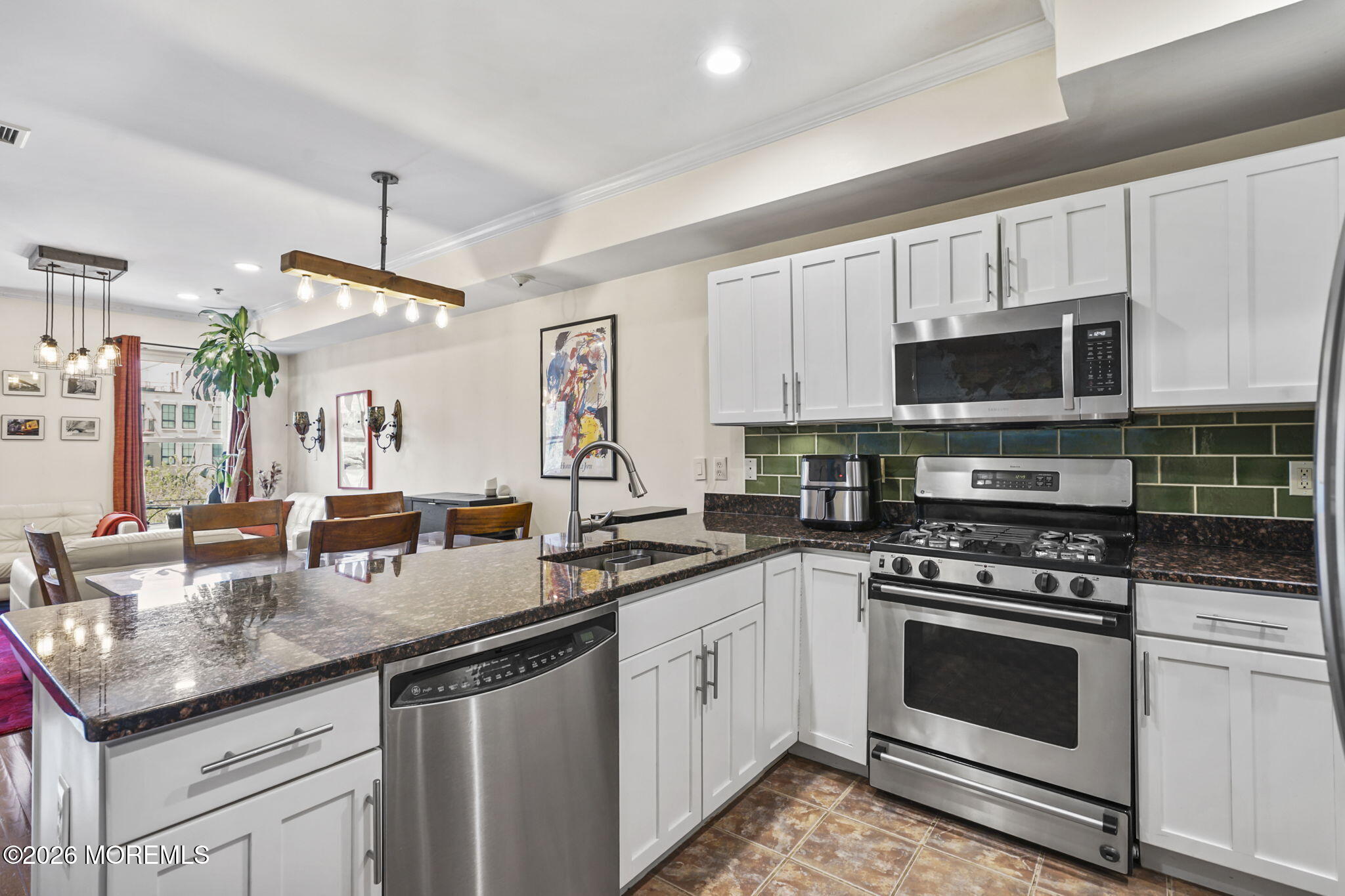 87 Jackson Street, Unit 4B Hoboken, NJ 07030 - Photo 11 of 29 kitchen